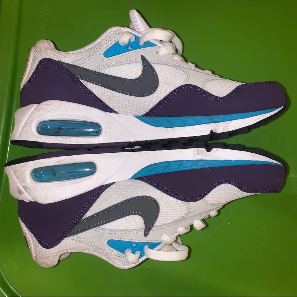 Nike Air Max size 9